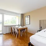 Hideaway, Ruhige Mit Balkon *