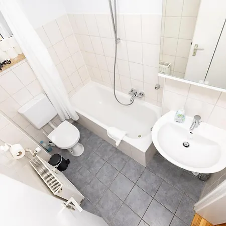 Hideaway, Ruhige Mit Balkon *