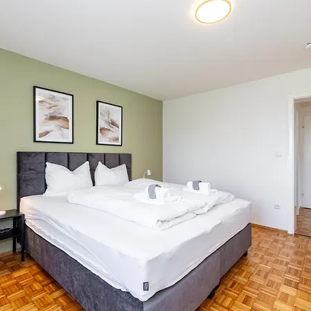 Hideaway, Ruhige Mit Balkon Apartman