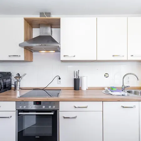 Hideaway, Ruhige Mit Balkon Lägenhet *