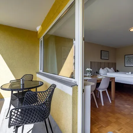 Hideaway, Ruhige Mit Balkon Lägenhet *