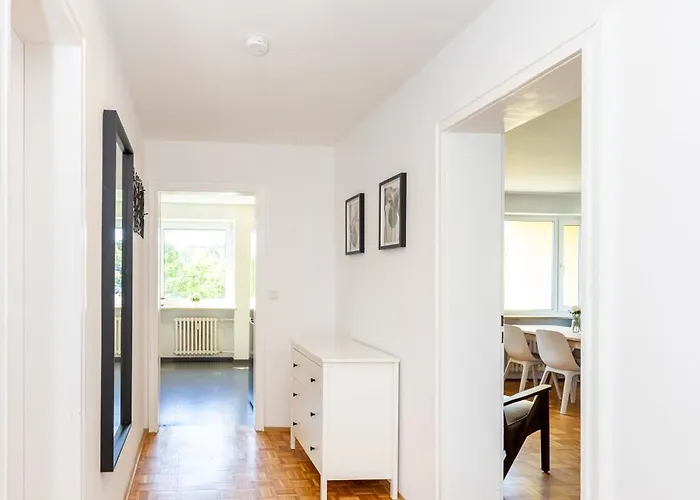 Apartment Hideaway, Ruhige Mit Balkon