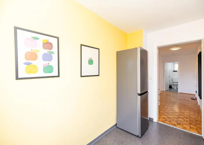 Apartment Hideaway, Ruhige Mit Balkon *