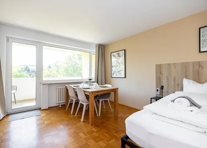 Hideaway, Ruhige Mit Balkon *