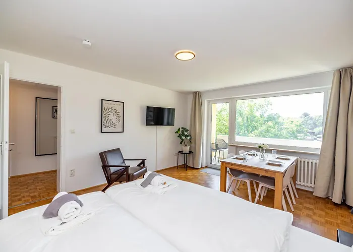 Hideaway, Ruhige Mit Balkon Apartment *